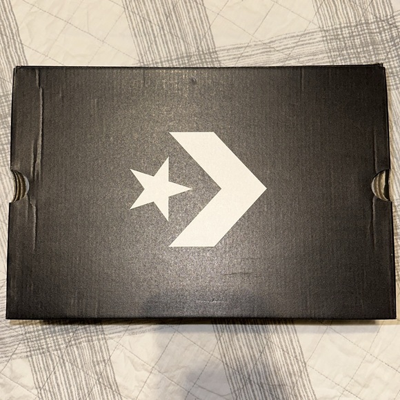 Run Star Hike Hi Converse Platform Hightops - Picture 10 of 11